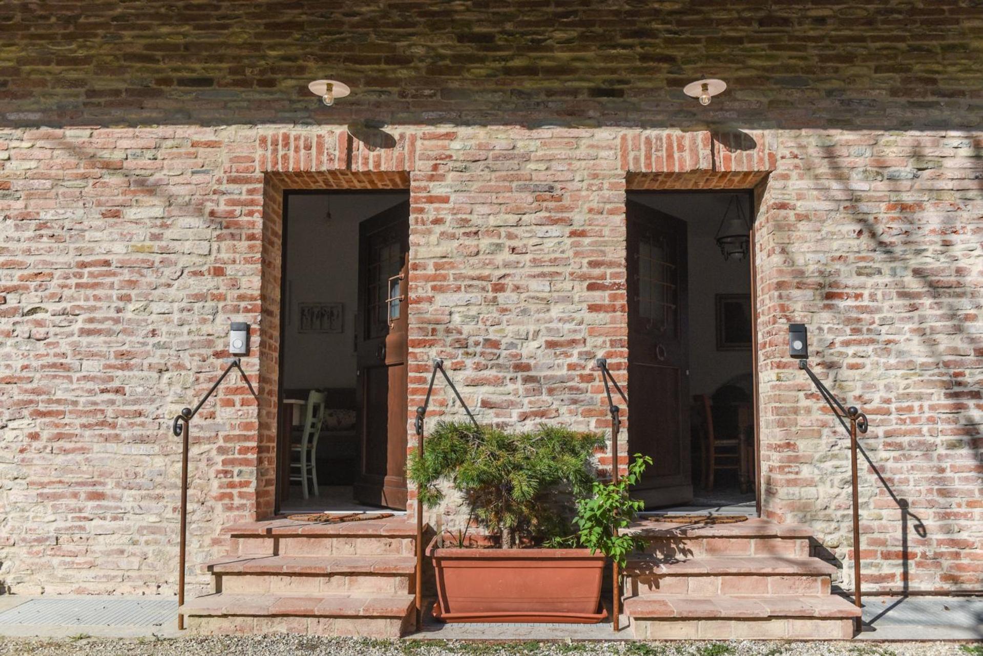 Casa Argantino Daire Alba  Dış mekan fotoğraf